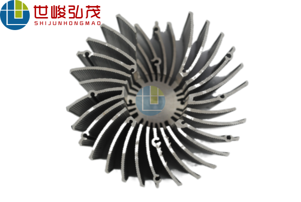 太陽(yáng)花散熱器深加工鋁型材-4